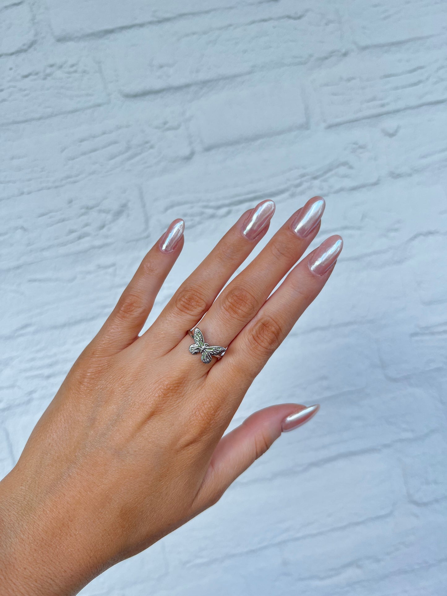 Lola ring
