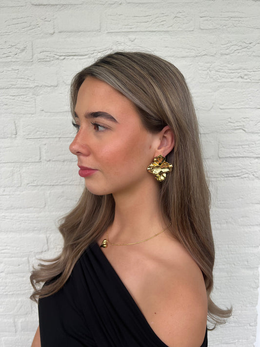 Lily oorbel